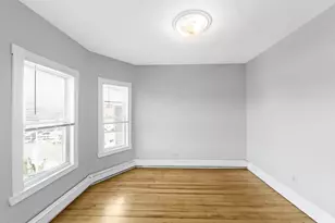 306 Centre St, Boston, MA 02130 - Photo 8