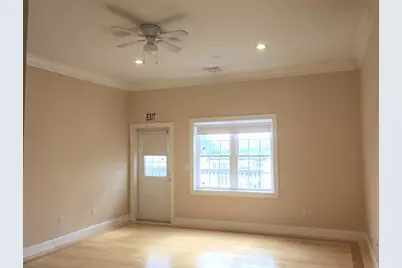 473 Revere Beach Pkwy. #1, Revere, MA 02151 - Photo 16