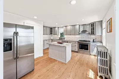 76 Baldwin Ave, Everett, MA 02149 - Photo 2