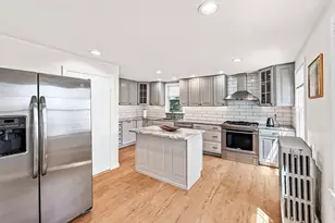 76 Baldwin Ave, Everett, MA 02149 - Photo 2