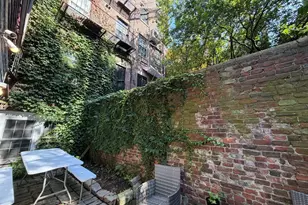 10 Lindall Pl, Boston, MA 02114 - Photo 2