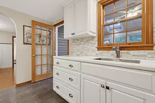 245 Albee Rd, Uxbridge, MA 01569 - Photo 12