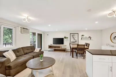 66 Main St #26A, Stoneham, MA 02180 - Photo 4