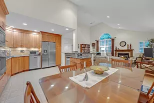 120 Colonial Dr, Sturbridge, MA 01566 - Photo 12