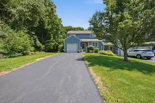 120 Colonial Dr, Sturbridge, MA 01566 - Photo 36