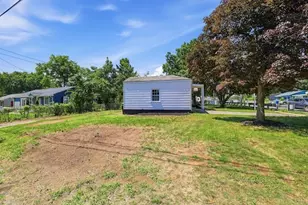 535 Prospect St, Chicopee, MA 01020 - Photo 28