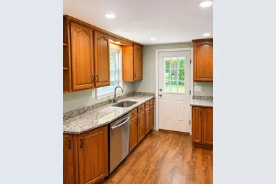 80 S Grove St, Foxboro, MA 02035 - Photo 6
