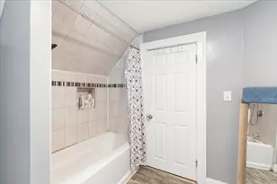 27 Houston Pl, Lynn, MA 01905 - Photo 18