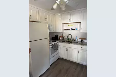 2 Green St, Palmer, MA 01069 - Photo 2