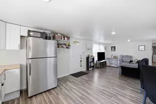 229 Miller St, Ludlow, MA 01056 - Photo 16