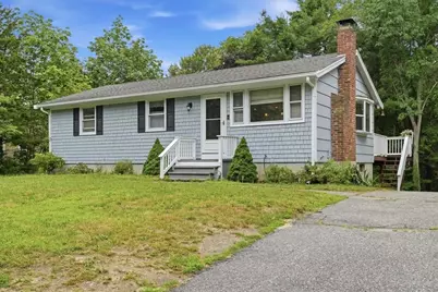 173 Bourne Rd, Plymouth, MA 02360 - Photo 2