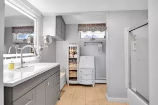 49 Lakeview Ave, Bellingham, MA 02019 - Photo 12