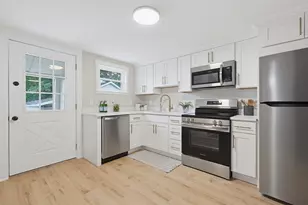 4 Ryan St, Randolph, MA 02368 - Photo 10