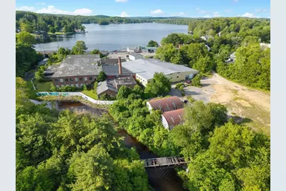 277 E Main St, East Brookfield, MA 01515 - Photo 4