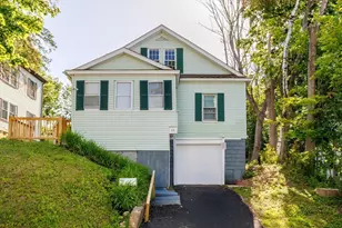 53 Peabody St, Gardner, MA 01440 - Photo 2