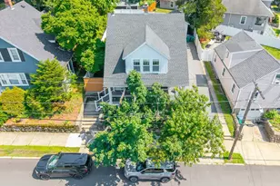 144 Woodlawn St, Lynn, MA 01904 - Photo 2
