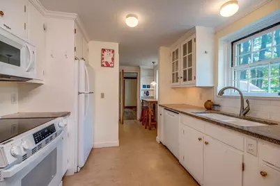 18 Plum Tree Road, Amherst, MA 01002 - Photo 12