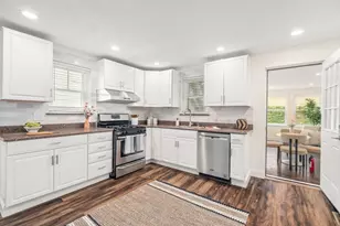 16 Pitman St, Somerville, MA 02143 - Photo 6