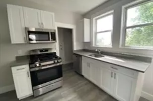 6 Kingsdale St, Boston, MA 02124 - Photo 4