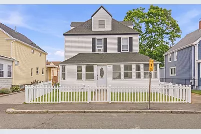 20 Bell St, Quincy, MA 02169 - Photo 1