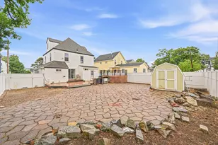 20 Bell St, Quincy, MA 02169 - Photo 34