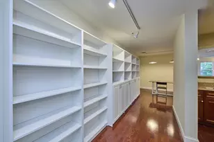 318 Rindge Ave, Cambridge, MA 02140 - Photo 22
