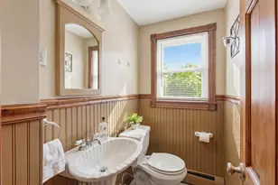 2 Keith Cir, Woburn, MA 01801 - Photo 18