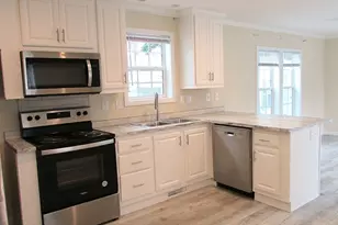 40 Cynthia Cir, Weymouth, MA 02188 - Photo 10