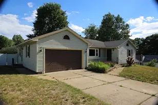 14 Wesley, Dracut, MA 01826 - Photo 1