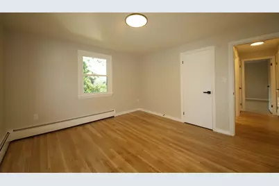 14 Wesley St, Dracut, MA 01826 - Photo 12
