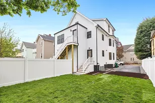 42 Bower S1, Medford, MA 02155 - Photo 24