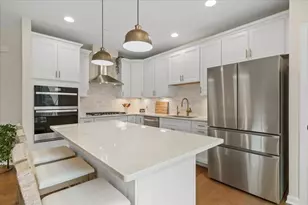 11 Winslow Ln, Grafton, MA 01536 - Photo 6