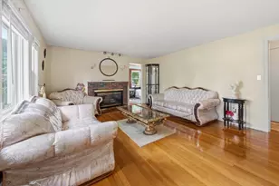 656 Bolton St, Marlborough, MA 01752 - Photo 14