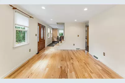 7 Edgeworth St, Billerica, MA 01821 - Photo 28