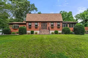 7 Edgeworth St, Billerica, MA 01821 - Photo 1