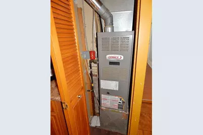 95 E Ashland St, Brockton, MA 02302 - Photo 10