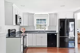 115 Moncrief Rd, Rockland, MA 02370 - Photo 6