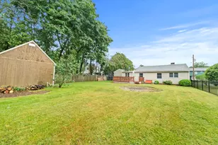 35 Lackey St, Haverhill, MA 01830 - Photo 24