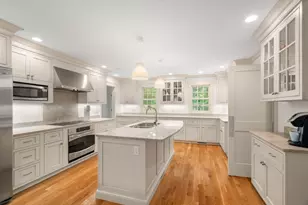 32 Perry Ln, Weston, MA 02493 - Photo 8
