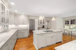 32 Perry Ln, Weston, MA 02493 - Photo 10