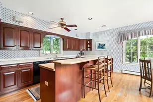 296 Linden St, Wellesley, MA 02481 - Photo 8