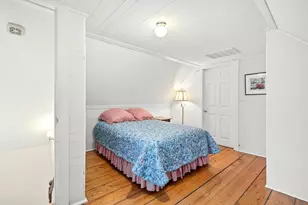 296 Linden St, Wellesley, MA 02481 - Photo 24