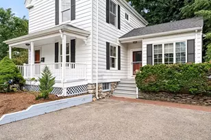 296 Linden St, Wellesley, MA 02481 - Photo 32