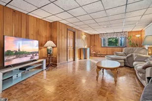 45 Bradford Rd, Peabody, MA 01960 - Photo 6