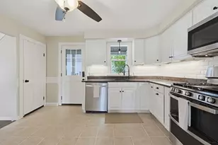 136 Prospect St, Marlborough, MA 01752 - Photo 12