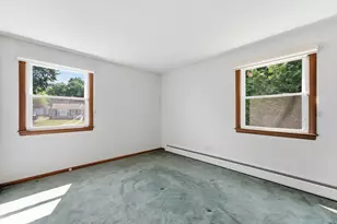 8 Helena St, Ludlow, MA 01056 - Photo 24