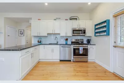 65 High St #1, Woburn, MA 01801 - Photo 14