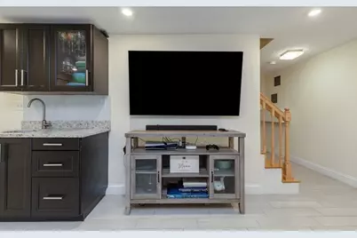 65 High St #1, Woburn, MA 01801 - Photo 28