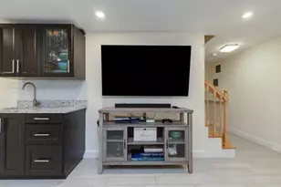 65 High St, Woburn, MA 01801 - Photo 28