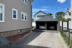 96 Cypress St, Watertown, MA 02472 - Photo 14